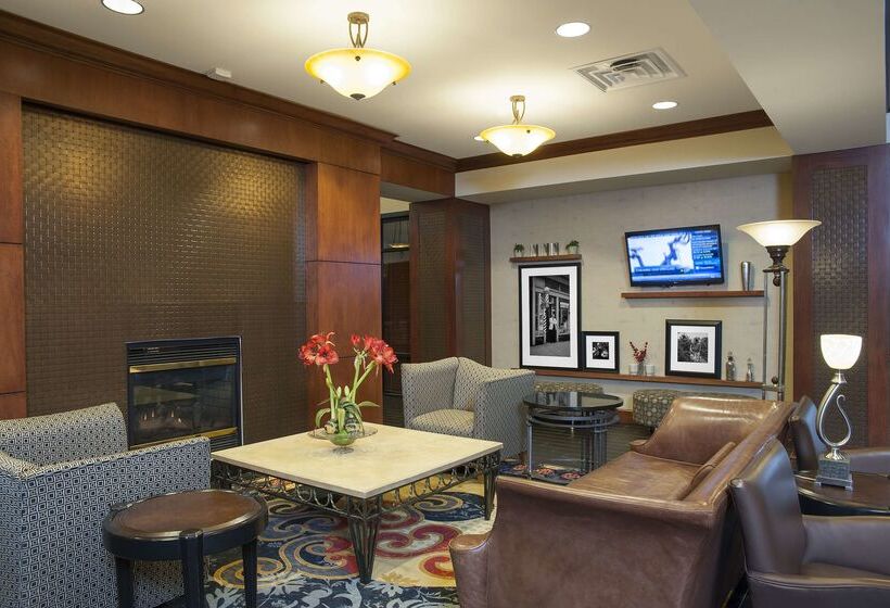 Отель Hampton Inn And Suites Indianapolis Fishers