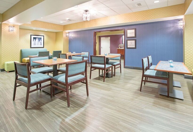 בית מלון כפרי Hampton Inn Santa Rosa