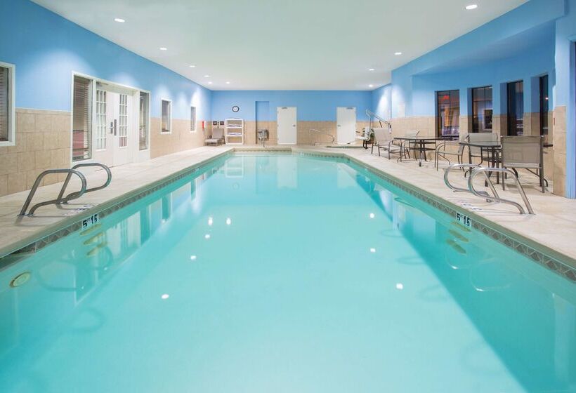 בית מלון כפרי Hampton Inn Santa Rosa