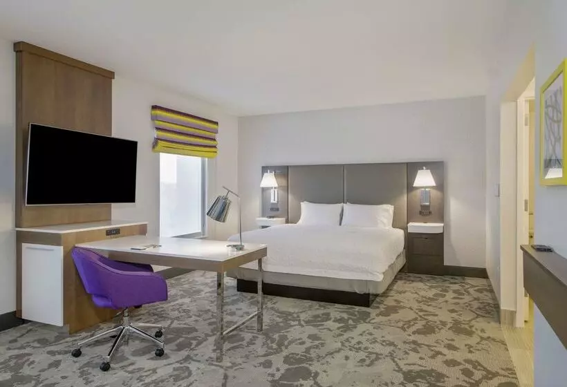 هتل Hampton Inn & Suites Raleighdurham Airportbrier Creek