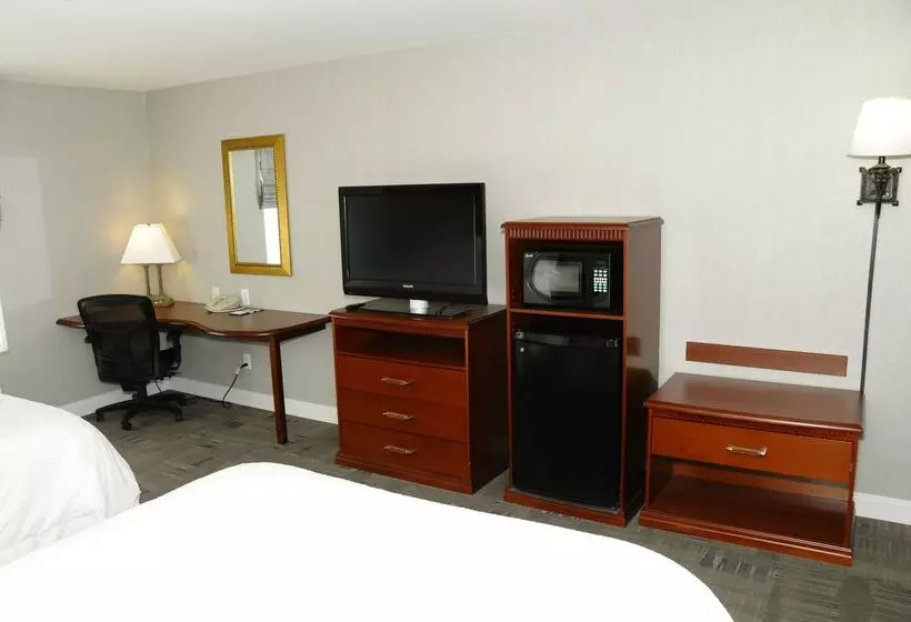 ホテル Hampton Inn & Suites Redding
