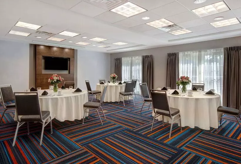 Hotel Hampton Inn & Suites Yonkers
