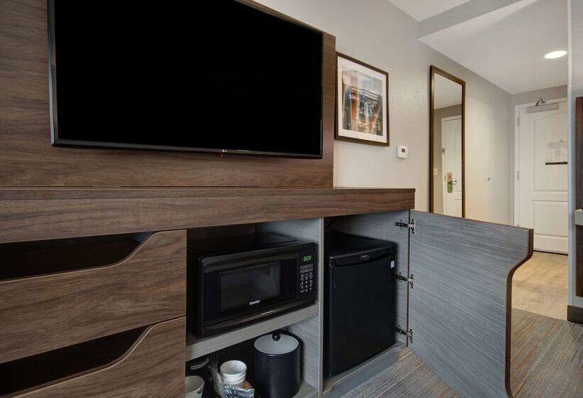 فندق Hampton Inn & Suites Yonkers