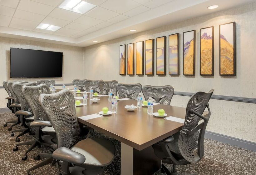 호텔 Hilton Garden Inn Melville