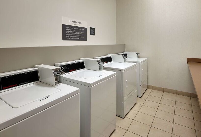 酒店 Hilton Garden Inn Merrillville