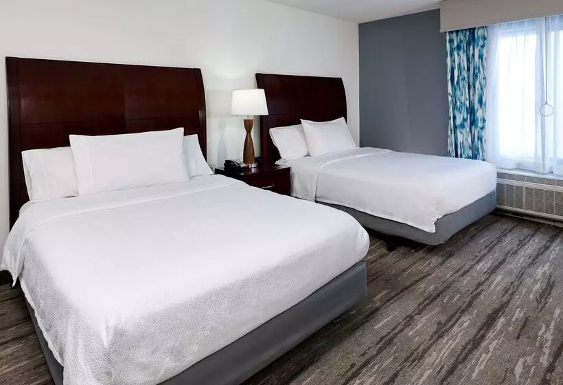 בית מלון כפרי Hilton Garden Inn Merrillville