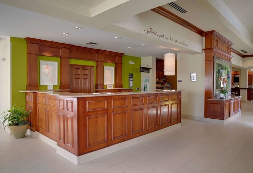 בית מלון כפרי Hilton Garden Inn Oklahoma City Airport