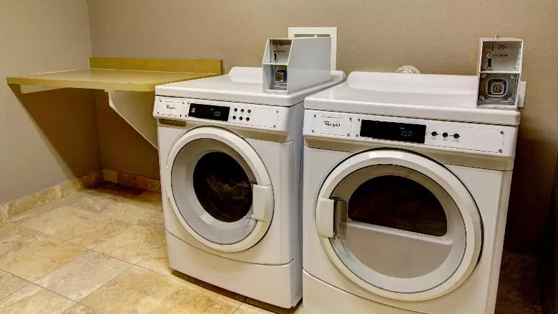 هتل Holiday Inn Express & Suites Sioux City South, An Ihg