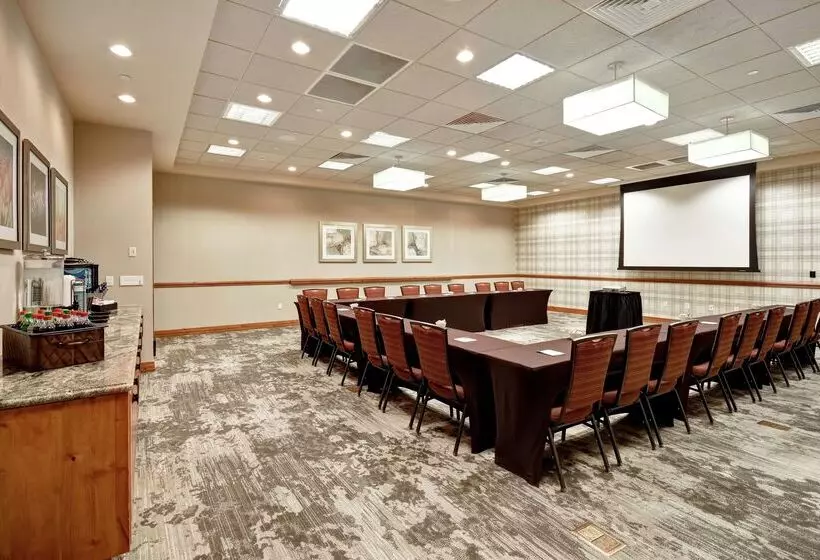 هتل Homewood Suites By Hilton Boise