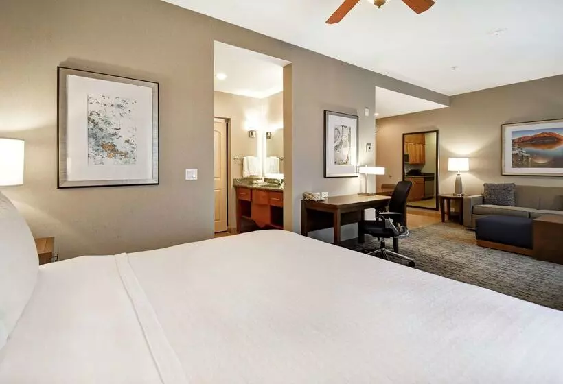 هتل Homewood Suites By Hilton Boise