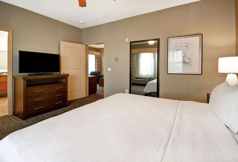هتل Homewood Suites By Hilton Boise