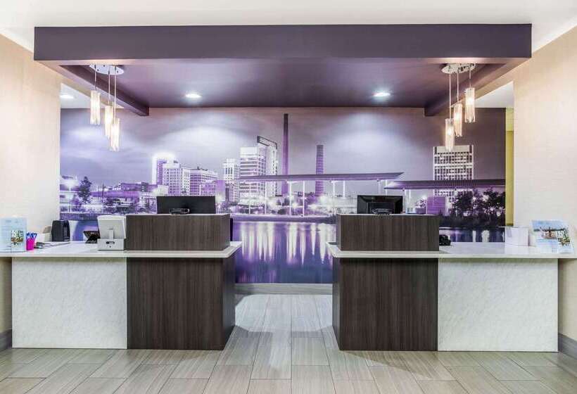 فندق La Quinta Inn & Suites By Wyndham Fultondale Birmingham N