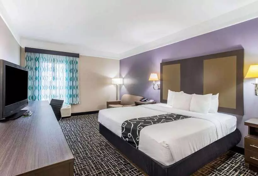 هتل La Quinta Inn & Suites By Wyndham Fultondale Birmingham N
