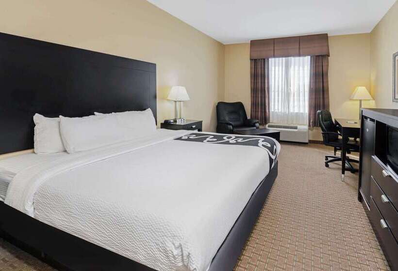 Отель La Quinta By Wyndham Morgan City