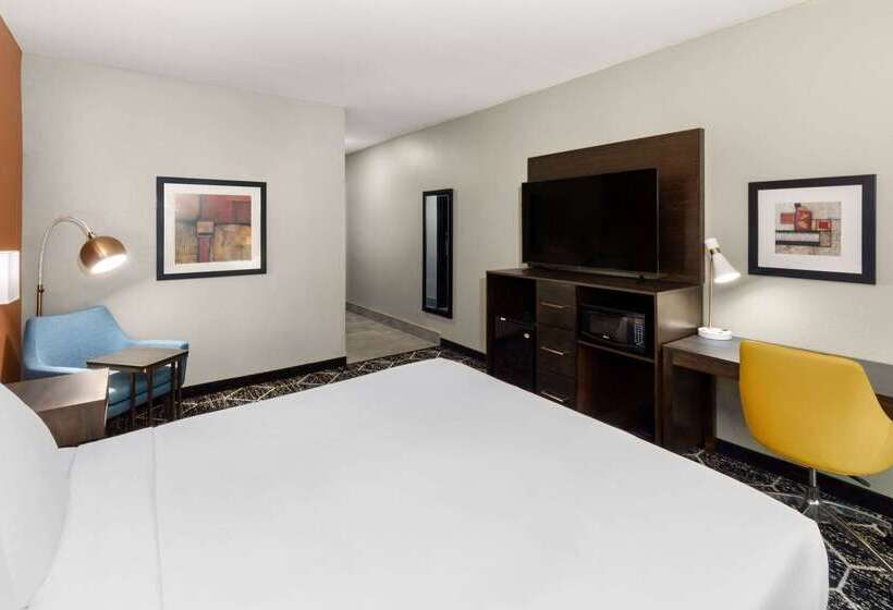 호텔 La Quinta By Wyndham Olathe