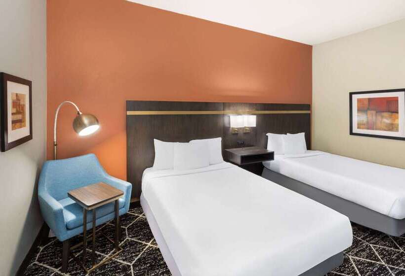 호텔 La Quinta By Wyndham Olathe