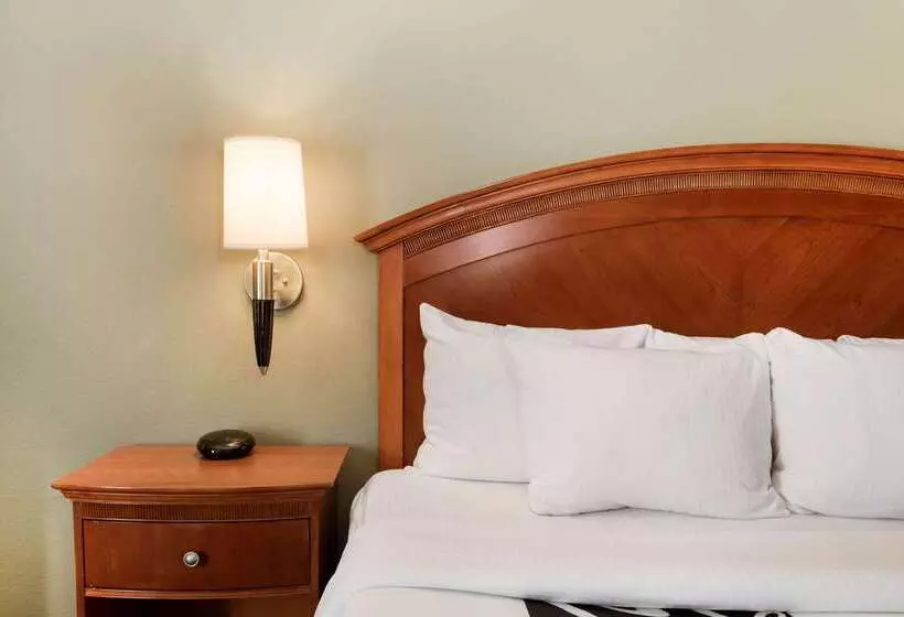 호텔 La Quinta By Wyndham Olathe