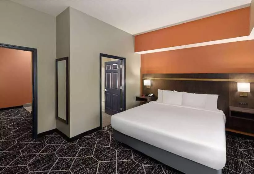 호텔 La Quinta By Wyndham Olathe