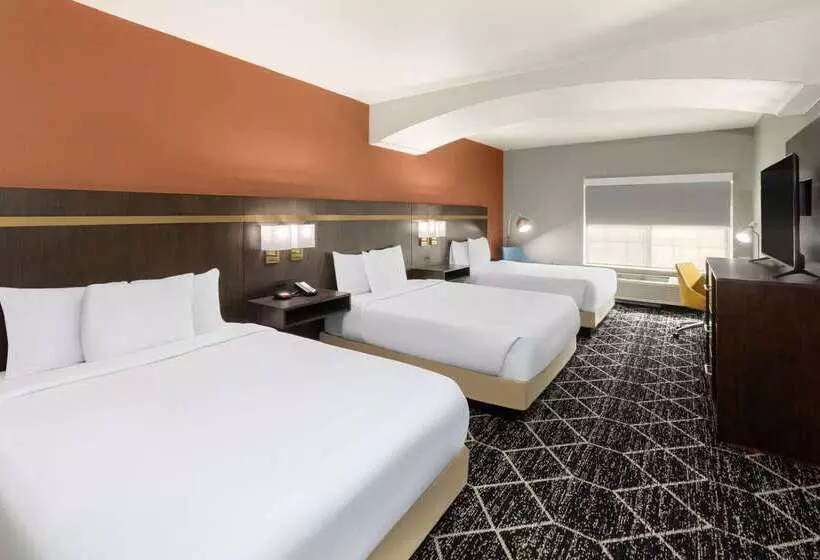 호텔 La Quinta By Wyndham Olathe