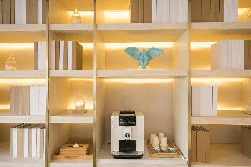 Отель Piao Home Inn Beijing Guo Mao East