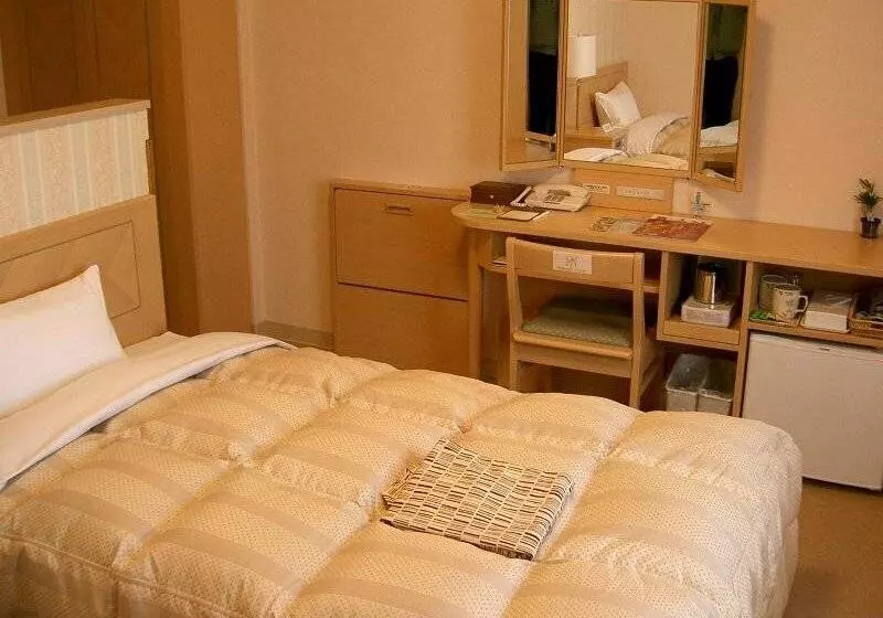 Hotel Route Inn Naha Tomariko