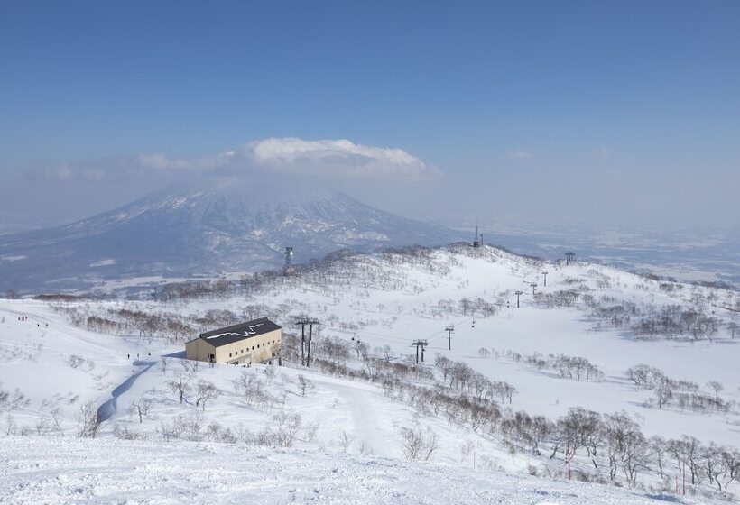 فندق The Green Leaf Niseko Village