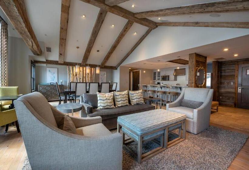 בית מלון כפרי The Lodge At Mountaineer Square