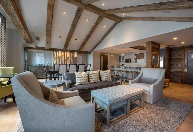 בית מלון כפרי The Lodge At Mountaineer Square