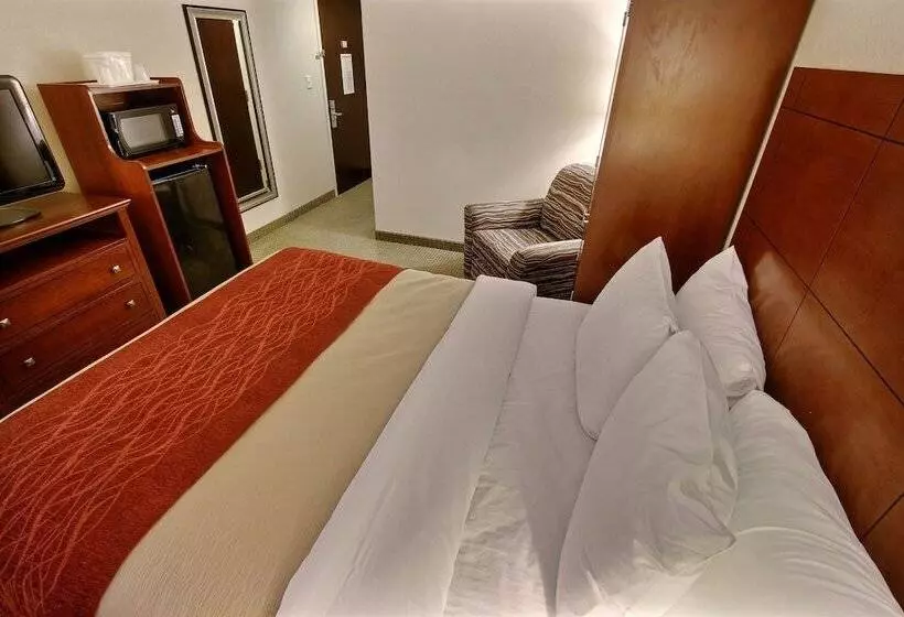 בית מלון כפרי The Staten Island Inn