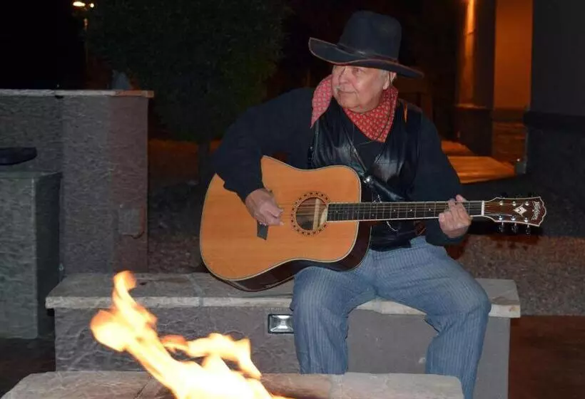 Tombstone Grand Hotel, A Baymont By Wyndham