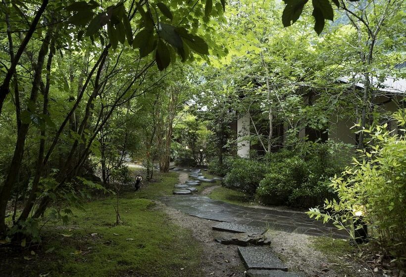 Szálloda Tsuetate Keiryu No Yado Daishizen