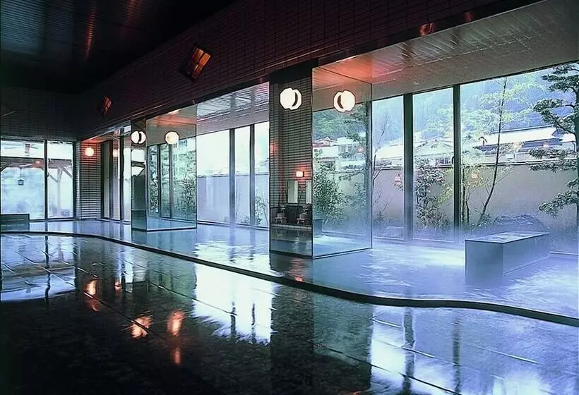 酒店 Tsuetate Keiryu No Yado Daishizen