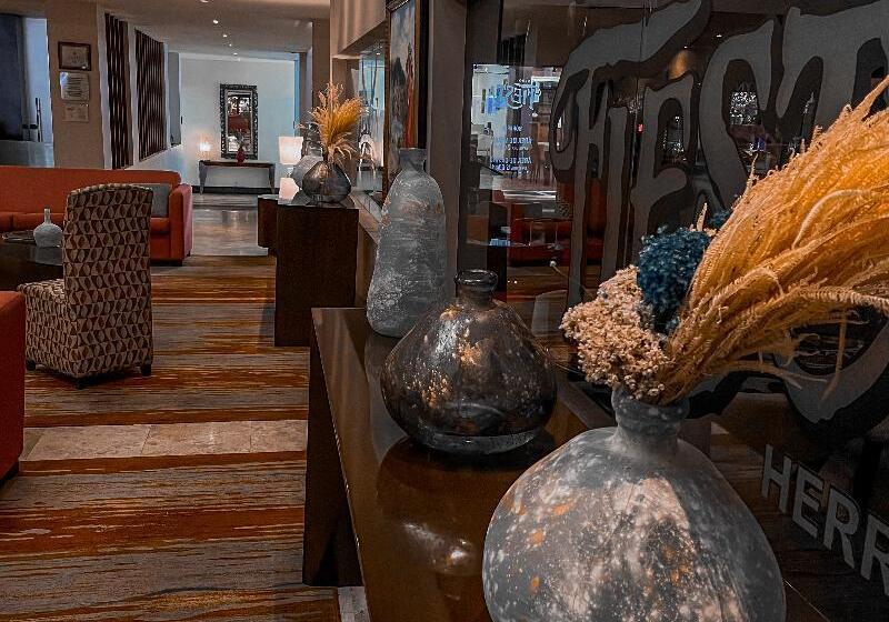 ホテル Wyndham San Jose Herradura