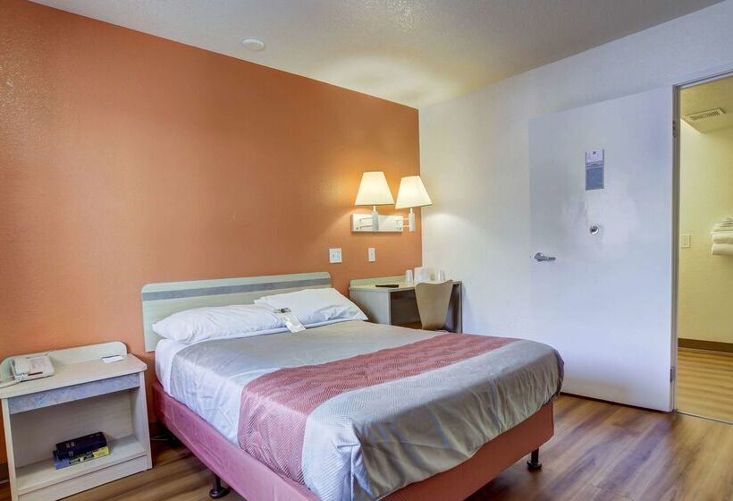 Motel 6 Grants Pass, Or