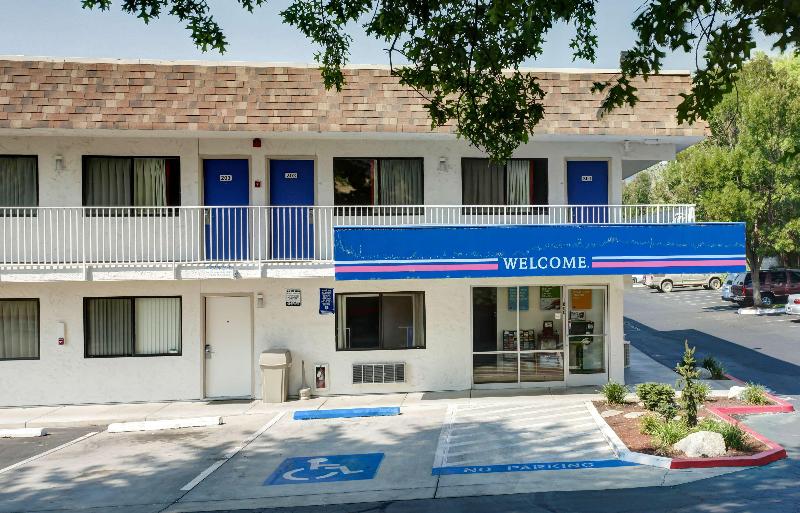 Motel 6 Grants Pass, Or