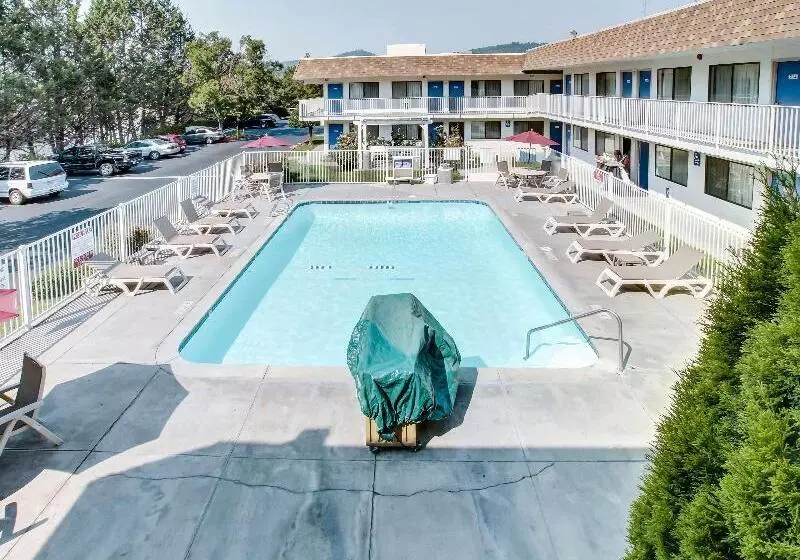 Motel 6 Grants Pass, Or