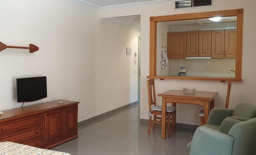 Apartamentos Nerja Bahia