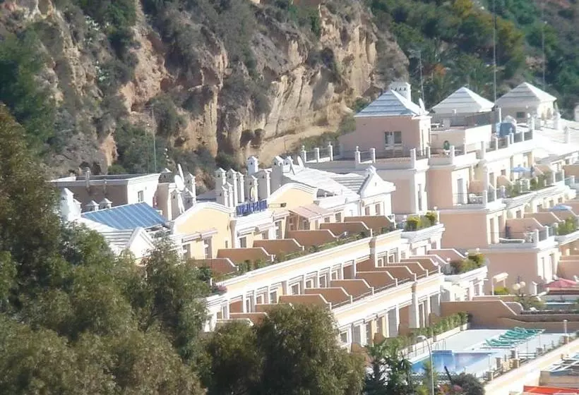 Apartamentos Nerja Bahia