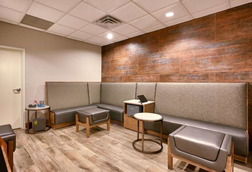 Hampton Inn & Suites Show Low Pinetop