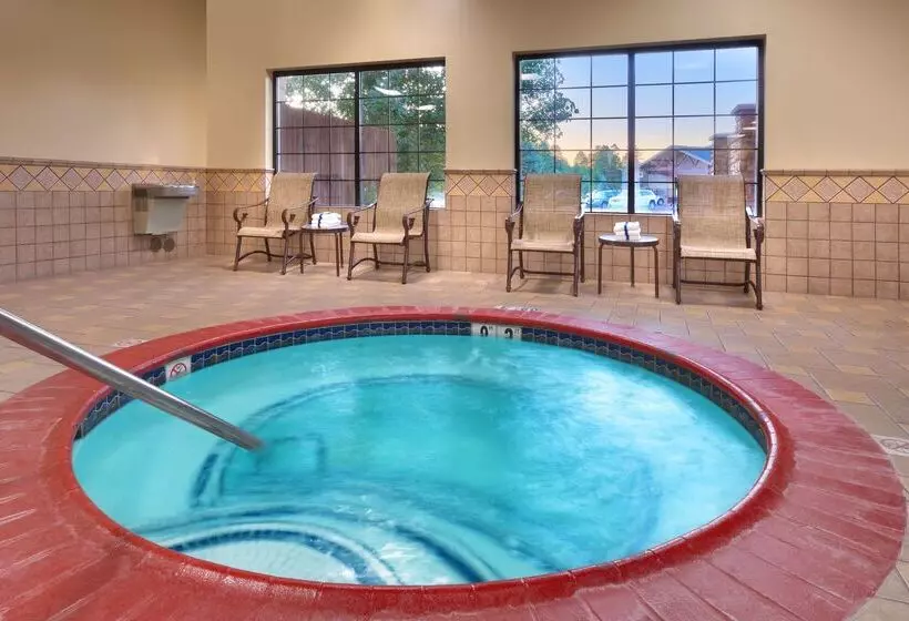 Hampton Inn & Suites Show Low Pinetop