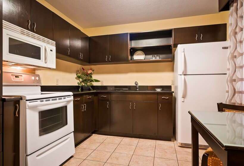 호텔 Best Western Plus Bradenton Gateway