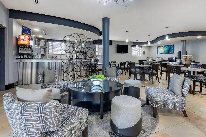 هتل Best Western Plus Bradenton Gateway