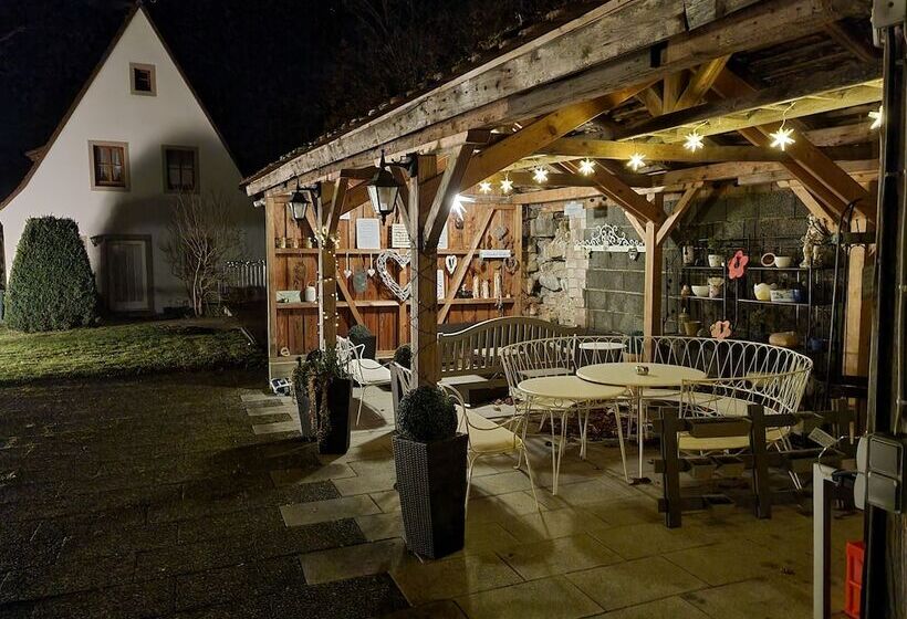 Boutiquehotel Goldene Rose   Self Check In