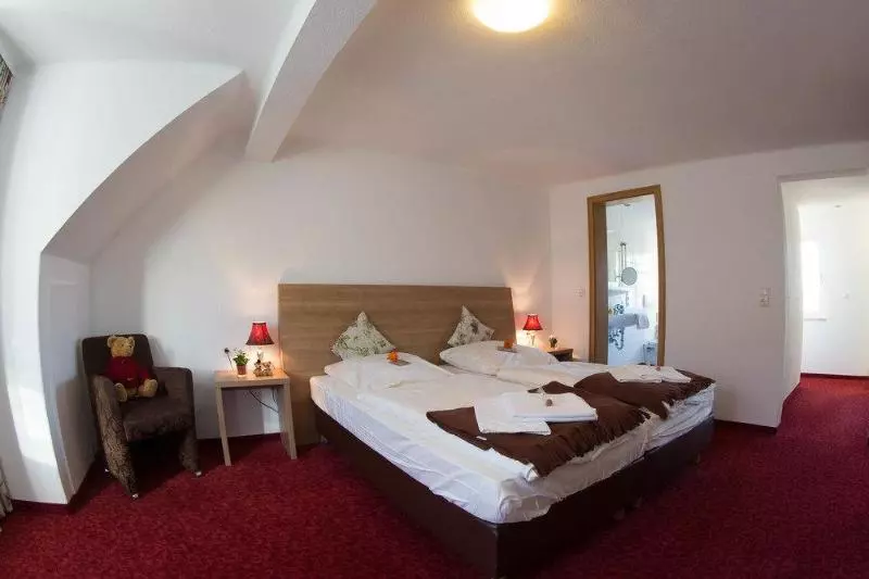 Boutiquehotel Goldene Rose   Self Check In