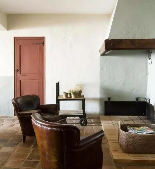 Отель Can Mora De Dalt