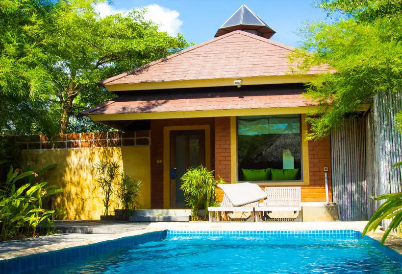 Chicchill @ Eravana, Pool Villa Pattaya