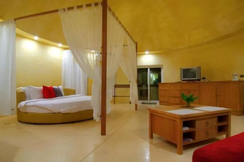 Chicchill @ Eravana, Pool Villa Pattaya