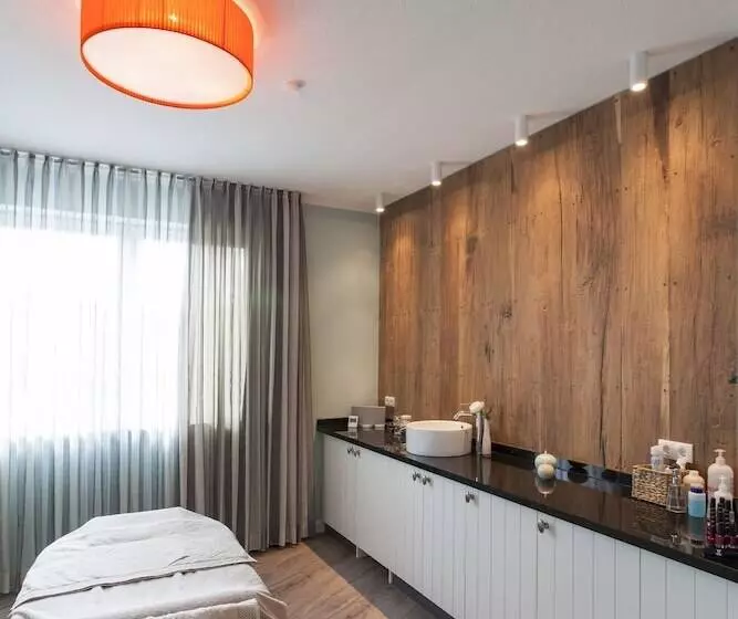 호텔 Dorint Resort Baltic Hills Usedom