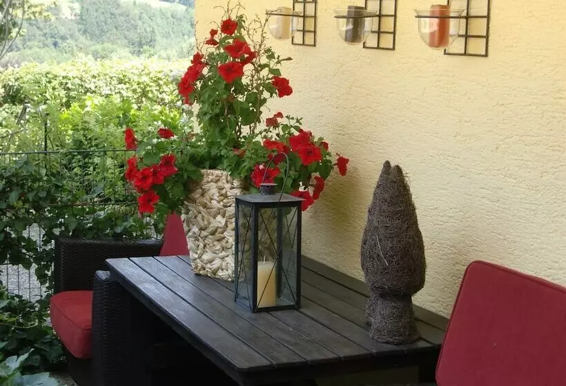 酒店 Garni Zeranka