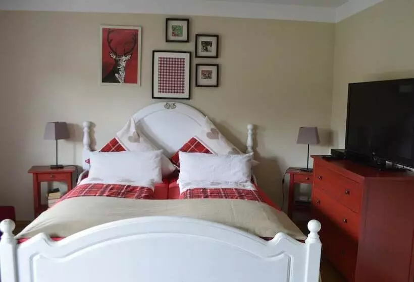 בית מלון כפרי Gästehaus Gebauer